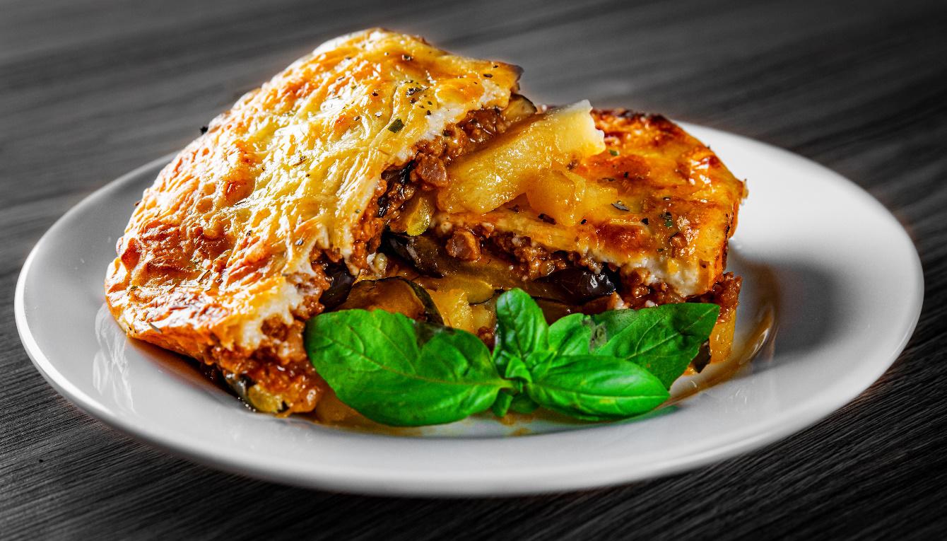  4 Traditional Recipes with a modern touch: Moussakas in a different way and more!